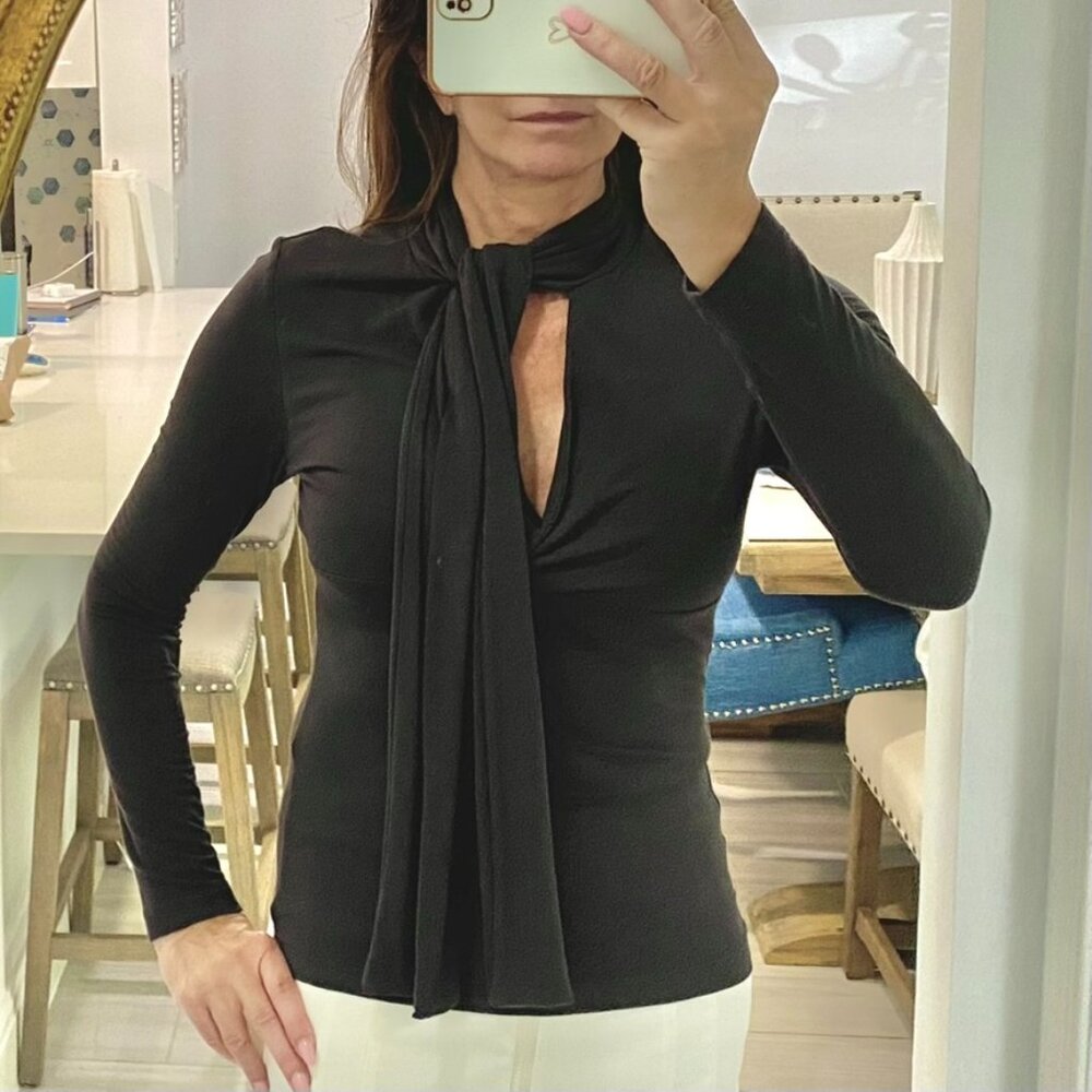 🇮🇹 SEVENTY Italian Design: Soft, Stretchy Long Sleeve Taupe Top With Long Ties